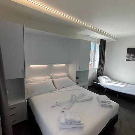 Tecnopolo Aparthotel *